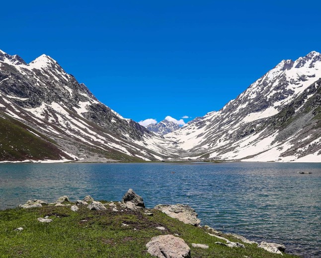 Izmis Lake  The Hidden Mirror of Utror Valley, Swat